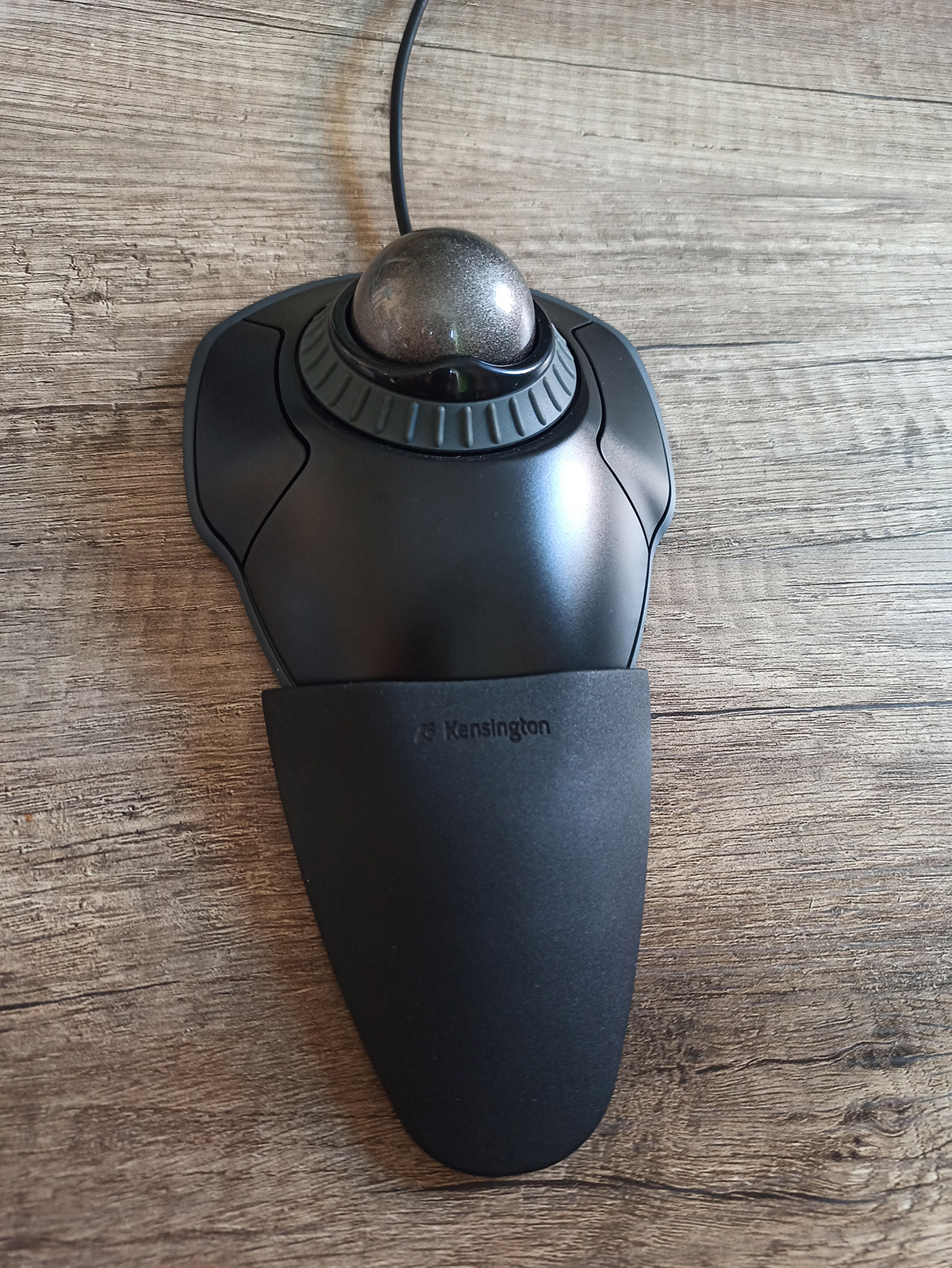 Kensington Orbit Trackball with a wrist rest